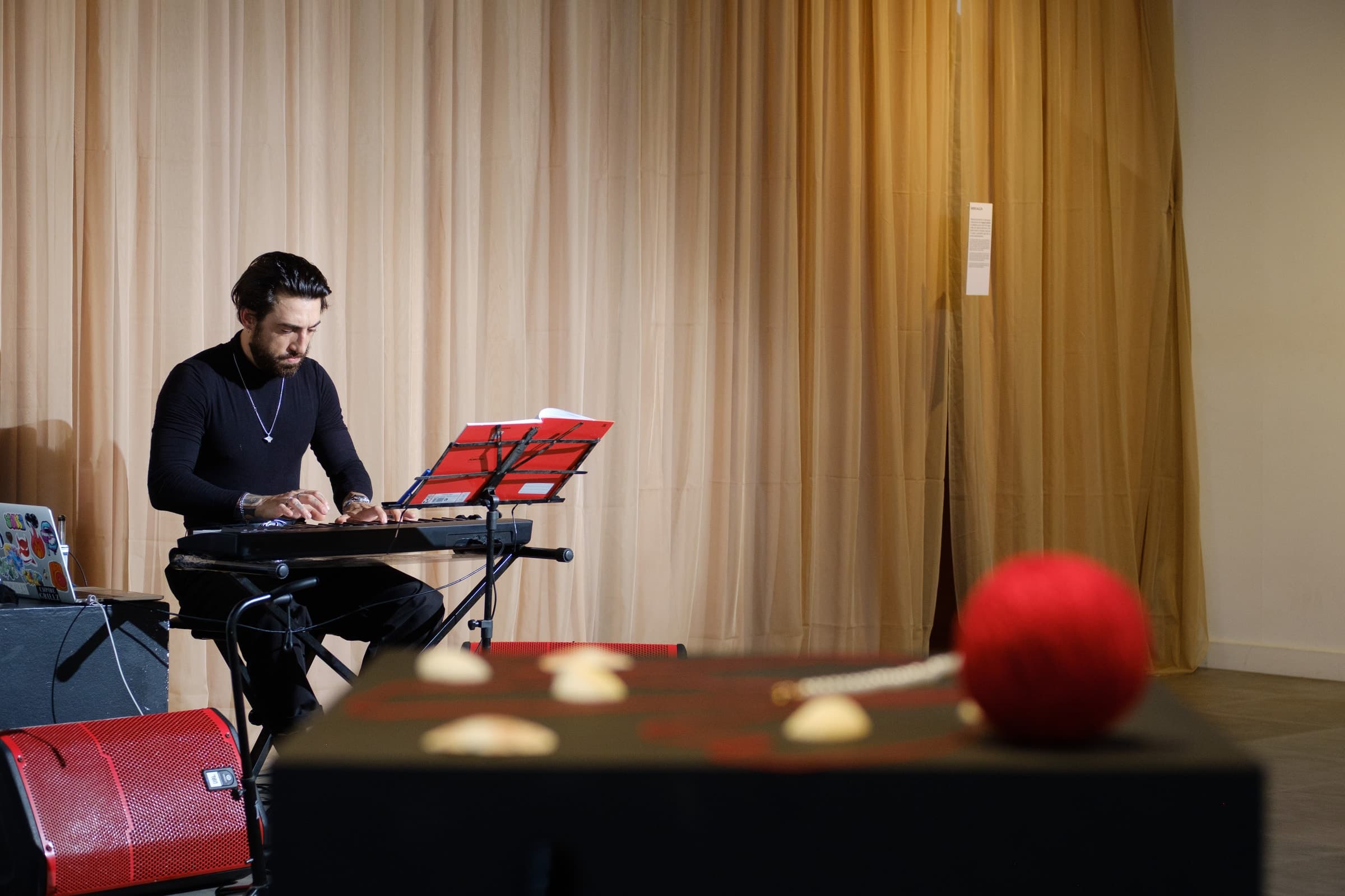 Live music in the exhibition space